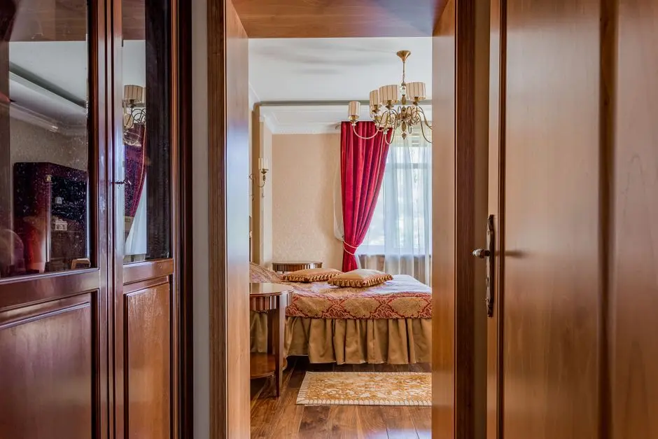 GAURS AERO SUITES, Sector 19, Gaur Yamuna City, Greater Noida — Photo 4