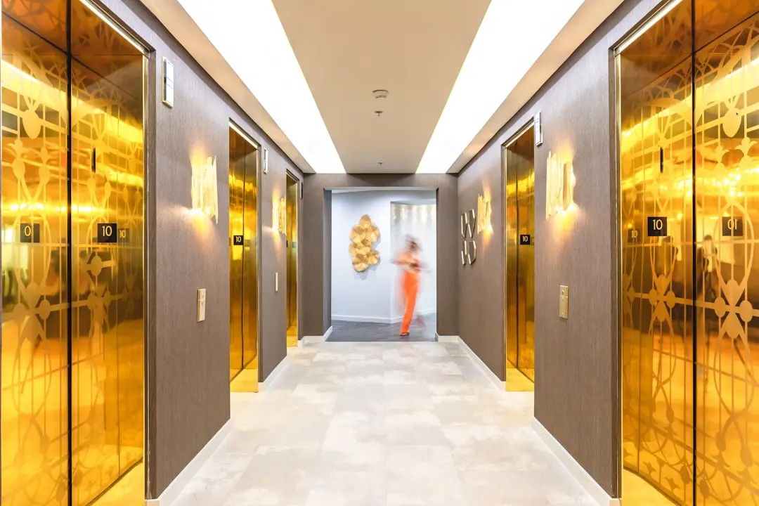 GAURS WORLD SMARTSTREET (GAUR WORLD STREET MALL), Sector 16, Greater Noida — Photo 4