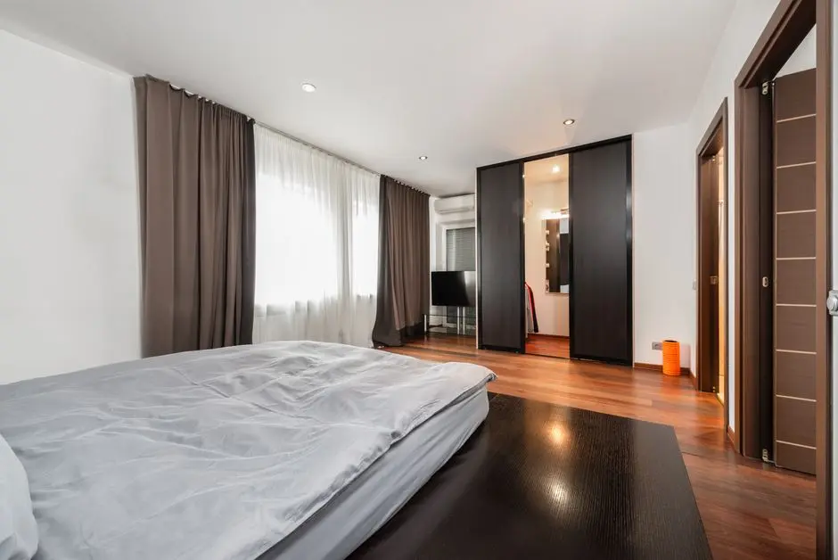 GAURS KRISHNVILAS 3RD PARKVIEW, Sector 19, Greater Noida — Photo 8